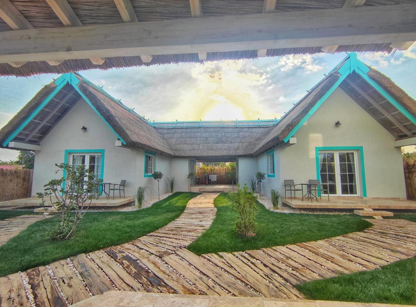 Laguna Ваду Екстериор снимка